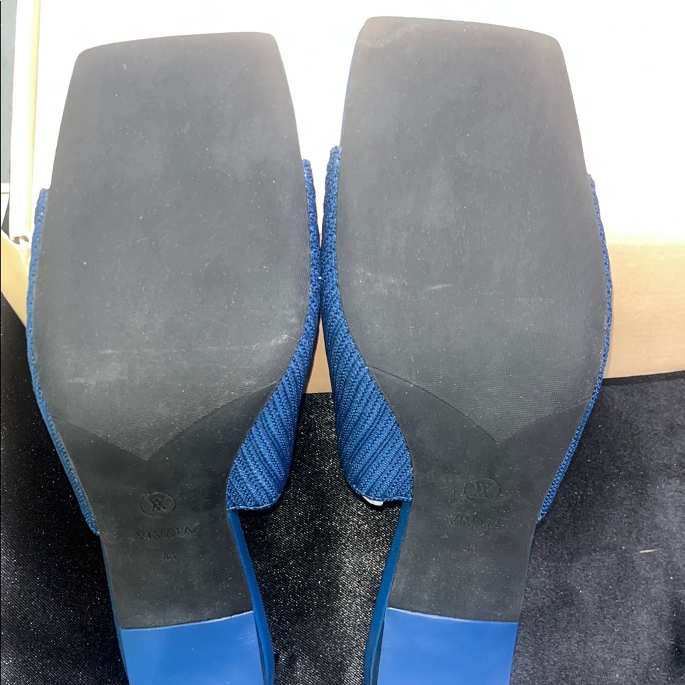 VIVAIA Square-Toe Block Heel Sandals - Picture 10 of 13